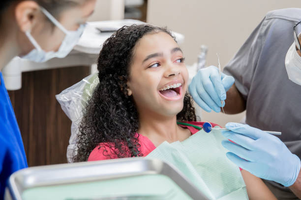 Best Emergency Tooth Extraction in Lowell, MI